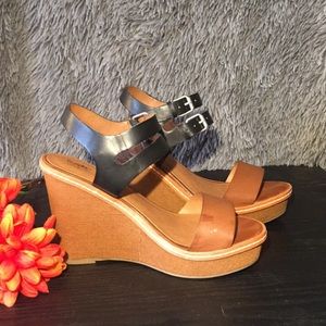 Black and Tan Wedges